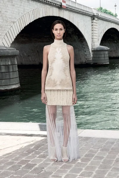 Look 15